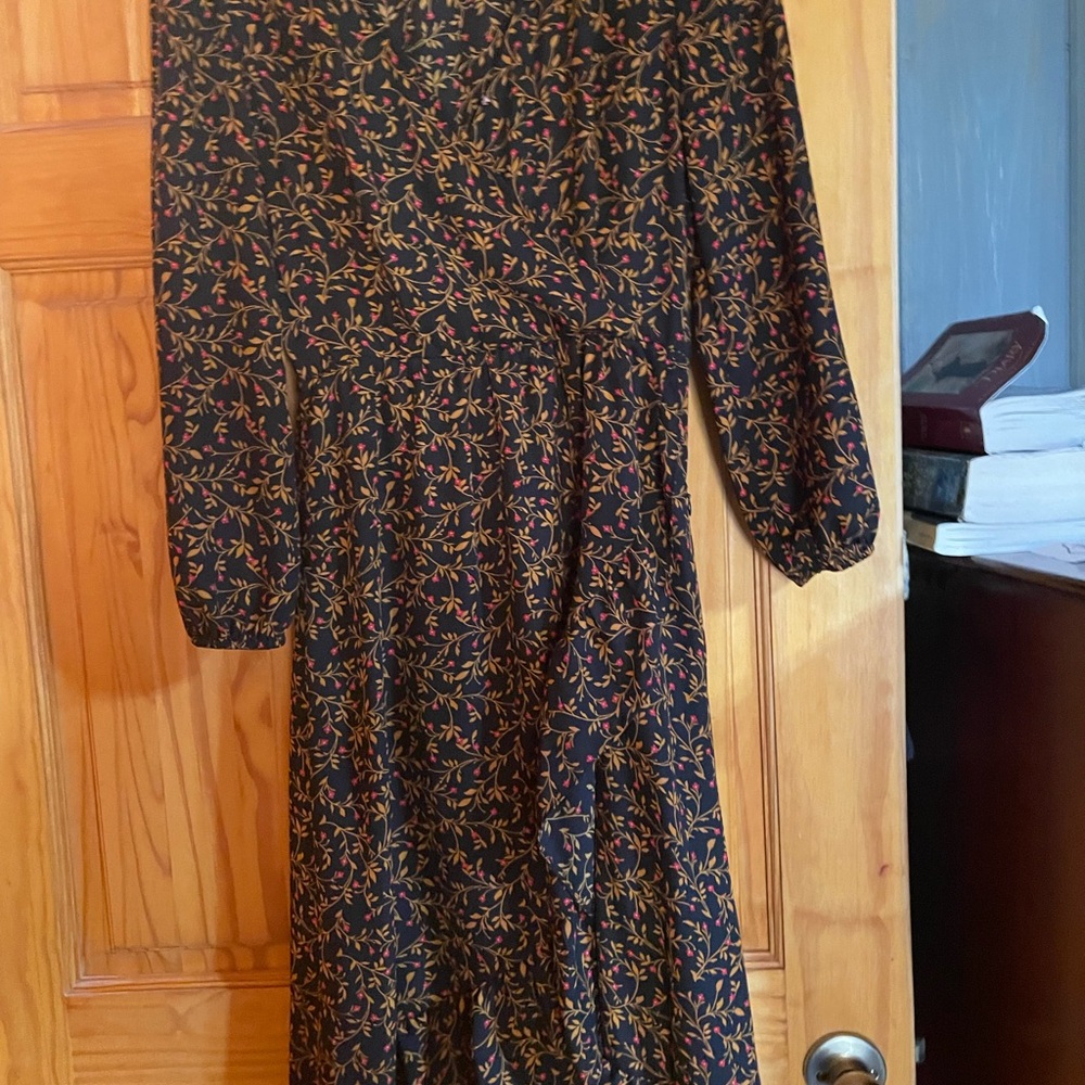 Old Navy floral faux wrap dress with asymmetrical hem